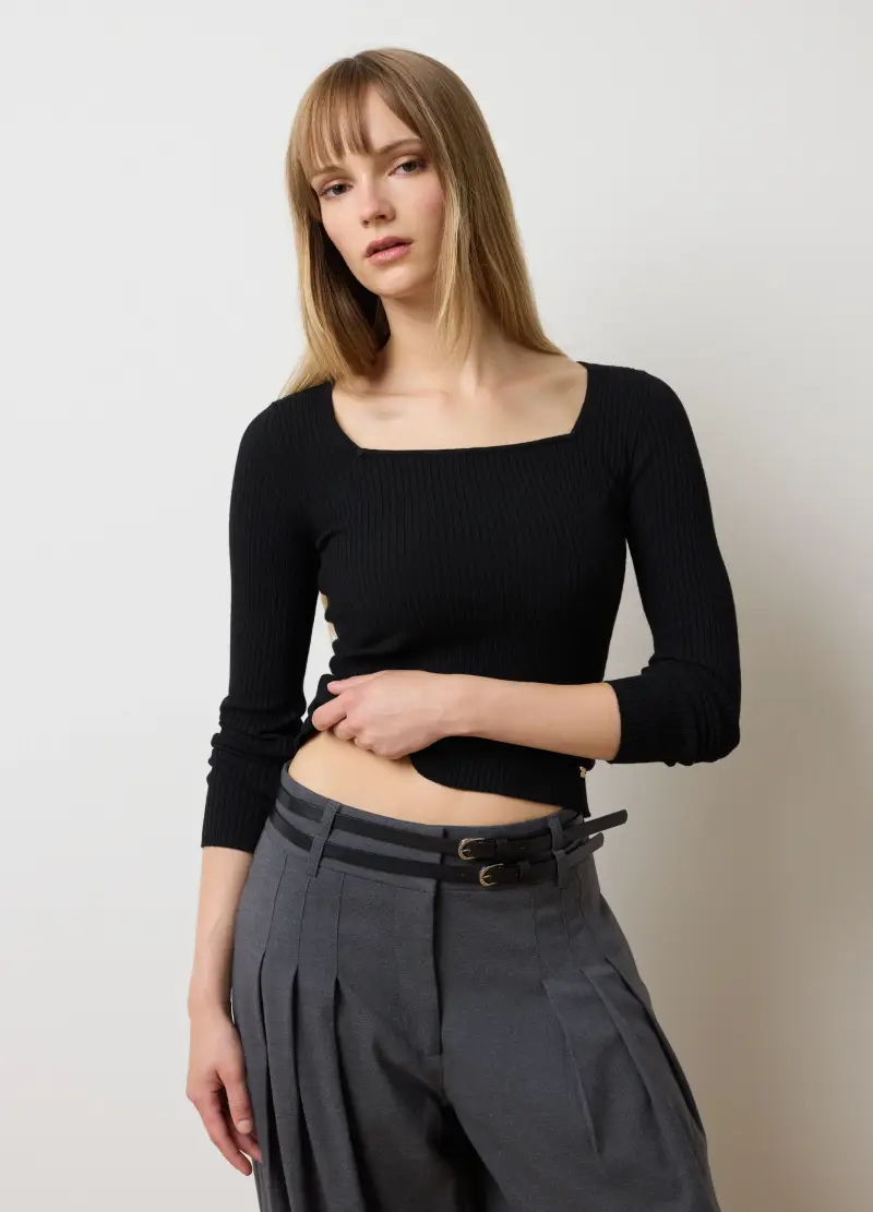 Maglione Nero Con Scollo Squadrato In Misto Viscosa E Lana, Donna, Nero