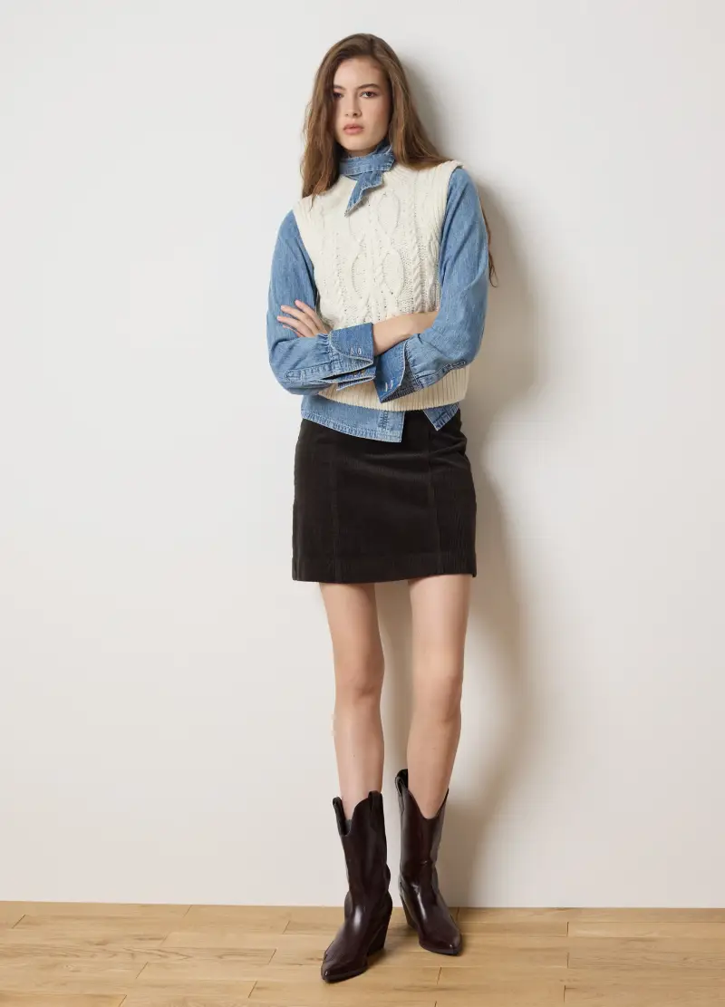 Minigonna Nera In Velluto A Coste Regular Fit, Donna, Nero