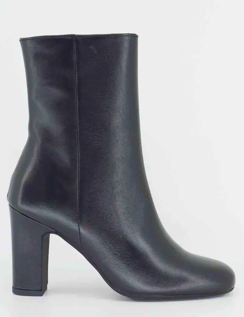 Stivaletti in pelle nera tacco alto Donna 3351 001