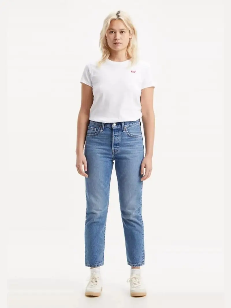 Levi's pantalone in denim medium donna regular logo sul retro