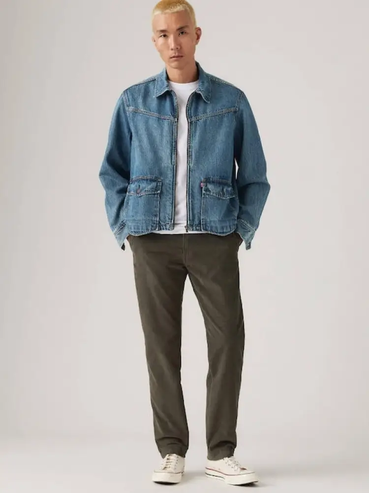 pantalone verde oliva uomo in cotone patch logo sul retro