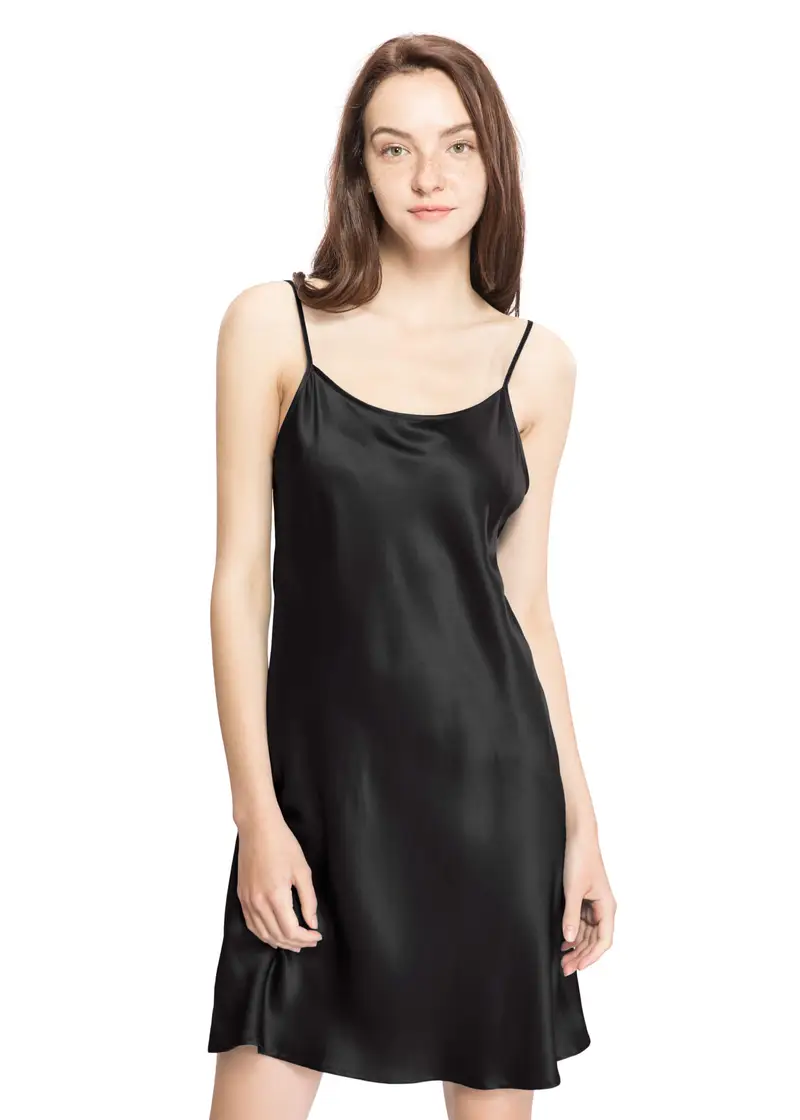 Camicia Da Notte Di Seta Nero Seta Morbida Brillante Semplicità Comodo Drappeggia Bene