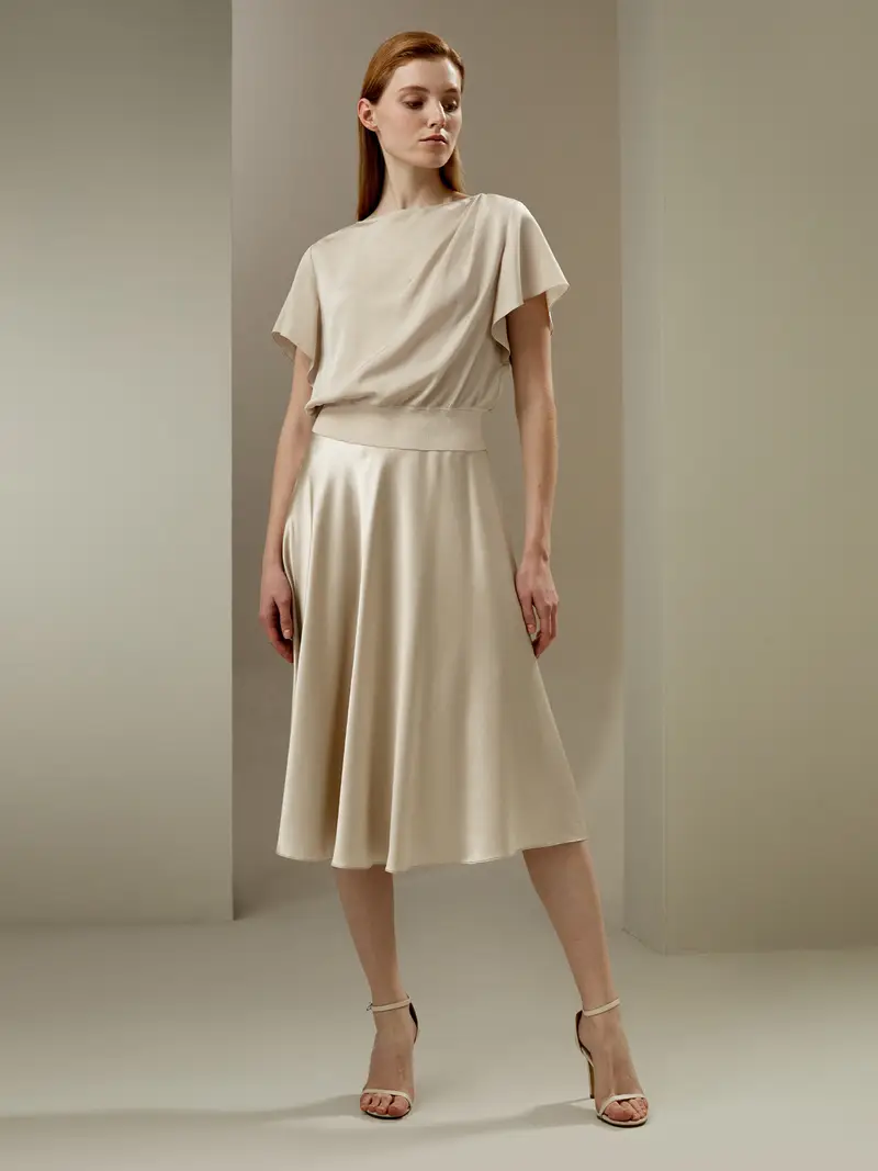 Camicia Di Seta Cuciture Curatepura Seta Pura Seta Semplice Ma Raffinato Non È Necessario Stirarlo Crema