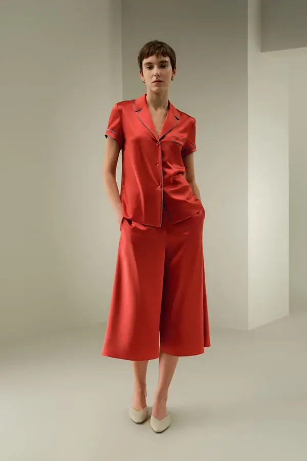 Camicia Di Seta Femmina Cuciture In Contrasto Fungo Gelso 100% Temperatura Regolabile Sano E Sostenibile Rosso Mattone