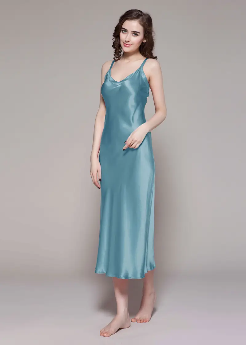 Camicia Notte Azzurro Seta Charmeuse Alta Qualità Seta Lucida Cinghie Regolabili Lunghezza Midi Blu