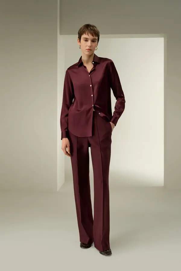Camicia Seta Charmeuse Pinot-Noir - Elegante e Senza Tempo Pinot Nero