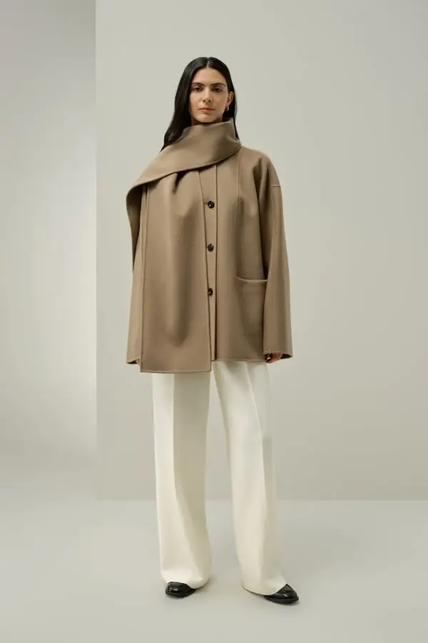 Cappotto Reversibile Seta-Lana Beige Quercia - Elegante e Caldo, Design Minimalista Quercia Beige
