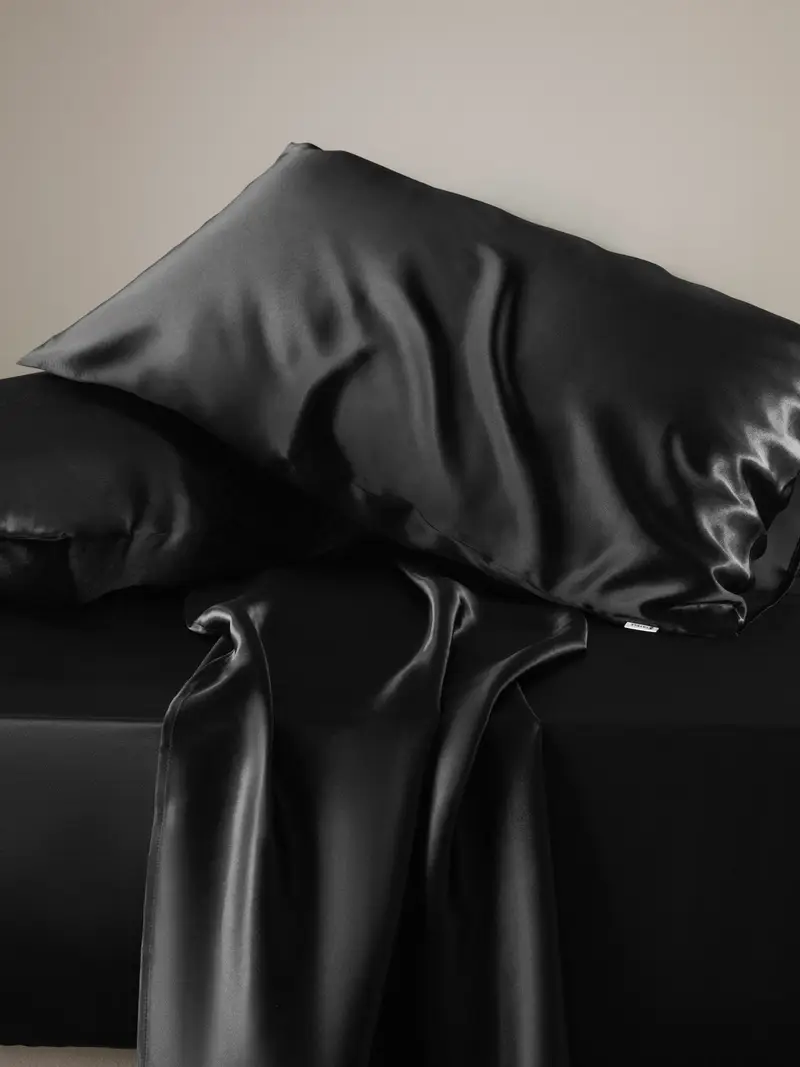 Copricuscino Seta Nero Chiusura A Busta Laterale 100% Seta Più Duraturo E Più Rispettoso Dell'Ambiente x 75cm