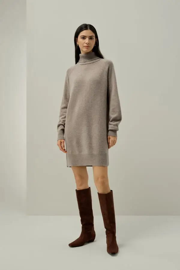 Donna Maglione Elegante in Lana-Cashmere Morbido Dolcevita a Treccia Tostatura