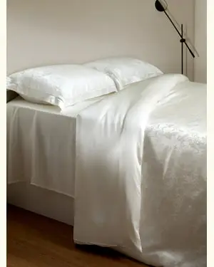 Federa In Seta Reale Jacquard Di Giglio Sulseta Di Gelso Seta Di Gelso Amico Della Pelle Bianco Naturale