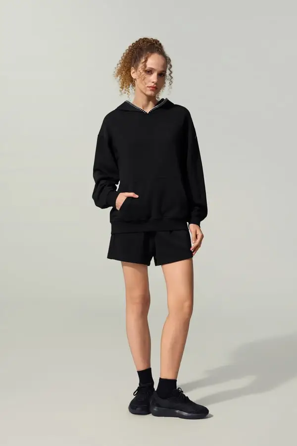 Felpa Douceur Nero - Morbida SILKERRY con Cappuccio, Oversize e Traspirante