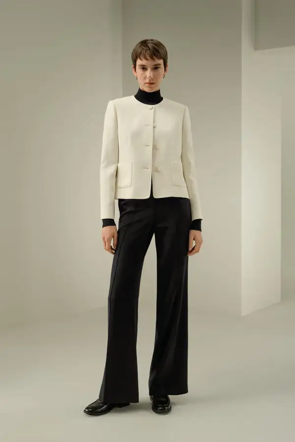 Giacca Seta Taglio Quadrato Bianco Tg. - Elegante e Versatile Giglio Bianco