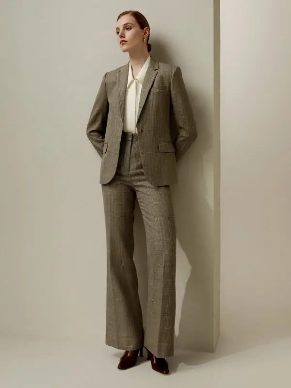 Giacche In Seta Colletto A Scacchiprodotti Del Passaparola Prodotti Del Passaparola Distintivo E Raffinato Non È Necessario Stirarlo Lino