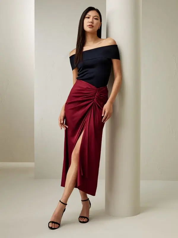 Gonna Midi Seta Coastline Oxblood N14 e Casual con Spacco, Perfetta per Ogni Occasione Sangue di bue