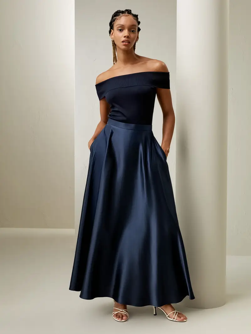 Gonne Di Seta Blu-Marino Tasche Nascoste Nelle Cuciture Laterali Charmeuse Di Seta Comodo, Lucido E Liscio