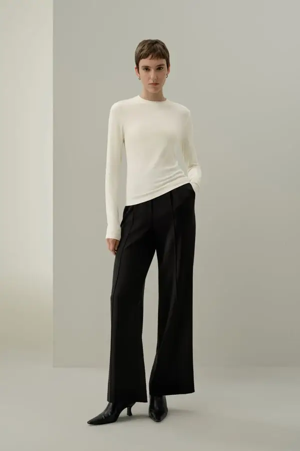 Maglia Maniche Lunghe Seta Jersey Elasticizzato Bianco - Elegante e Traspirante Giglio Bianco