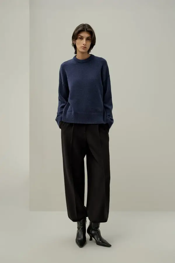 Maglia Oversize Lana-Cashmere Indaco - Calda, Elegante e Versatile