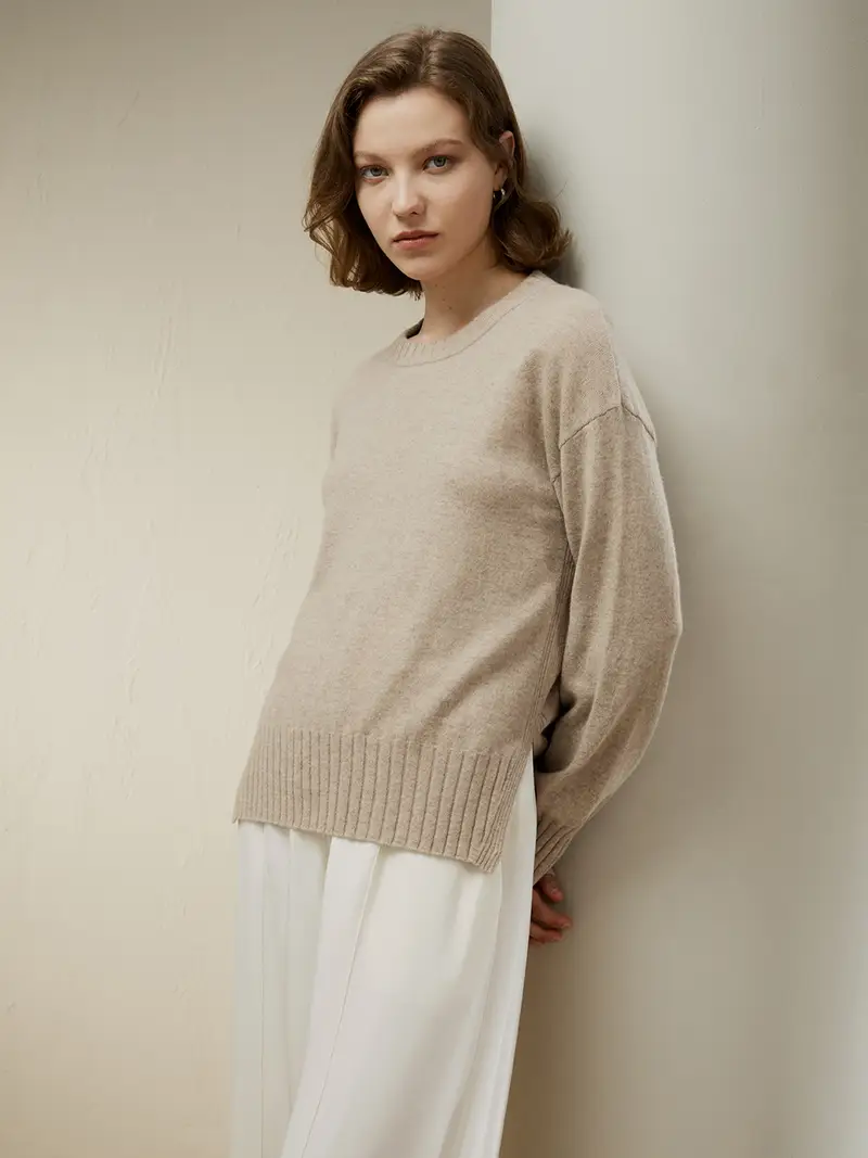 Maglieria Cashmere Donna Beige Spalle Scese, Polsini E Orlo A Costine 100% Cashmere Morbido Sulla Pelle E Traspirante
