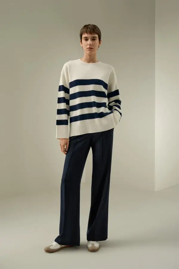 Maglione Oversize Lana Cashmere a Righe Blu Navy - Caldo e Morbido Blu navy a strisce