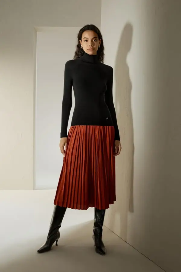 Maglione Seta Donna Nero Pezzo Facile Da Abbinare Seta E Cashmere Confortevole Per La Pelle