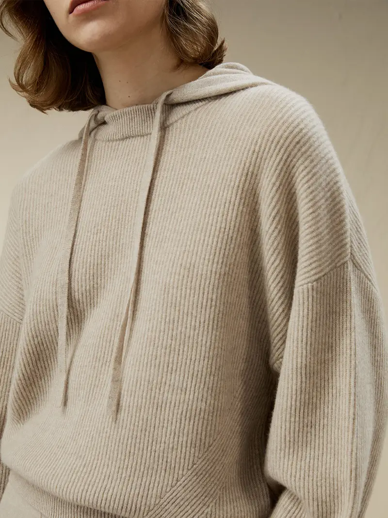 Maglioni Cashmere Donne Beige Maglia A Coste, Spalla Scesa 100% Cashmere Offre Una Versatilità Senza Pari