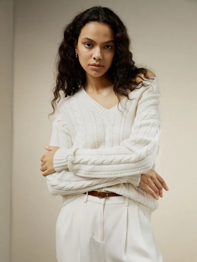 Maglioni Lana Donna Bianco Stile Preppy Retrò Con Un Tocco Di Stile Lana E Cashmere Ideale Per La Stratificazione In Inverno