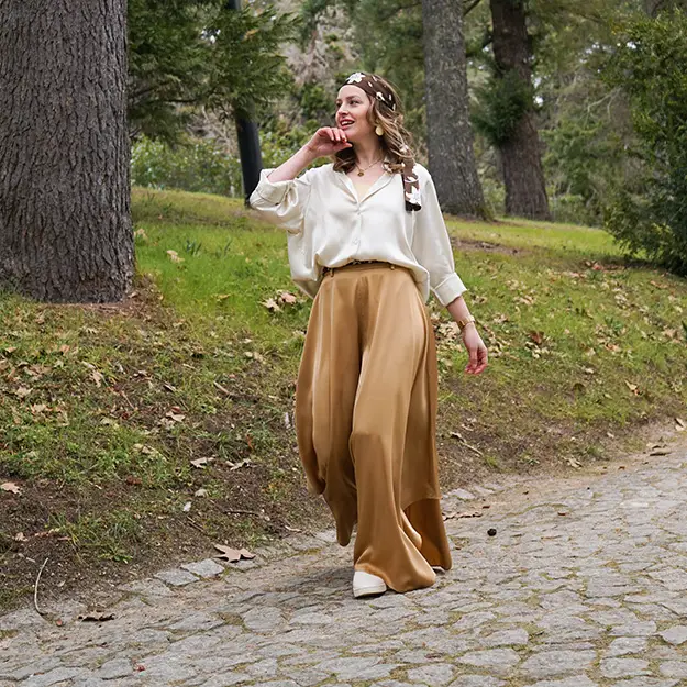 Pantaloni Donna Seta Taffy Gamba Larga, Fondo Asimmetrico 100% Seta Pura Si Adatta Meglio Alla Forma Del Corpo