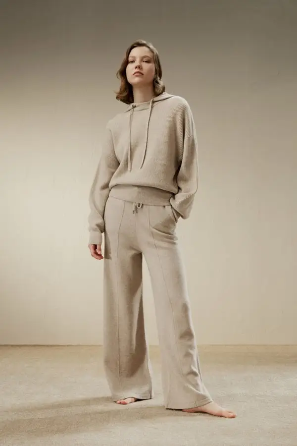Lilysilk Pantaloni Pull-On beige in Cashmere per Donna