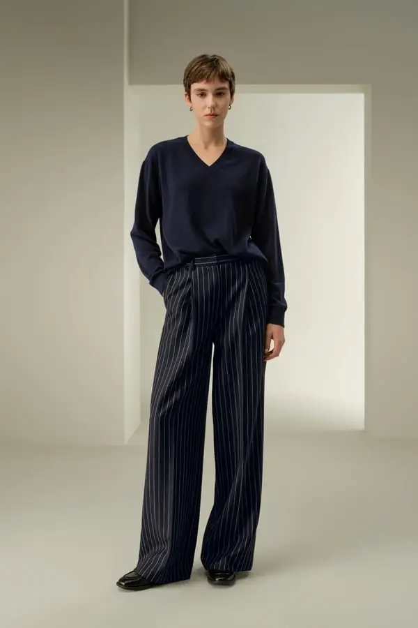 Pantaloni Lana a Gamba Larga Eleganti a Righe Blu Navy Blu navy con righine bianche