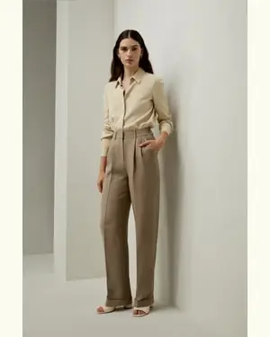 Pantaloni Minimalisti Taglio Dritto A Gamba Media70% Lana, 30% Seta 70% Lana, 30% Seta Vita Elastica Sul Retro Cachi