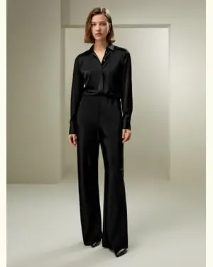 Pantaloni Seta Adatta A Qualsiasi Occasionefungo Gelso 100%. Fungo Gelso 100%. Disponibile In Nero Piccola