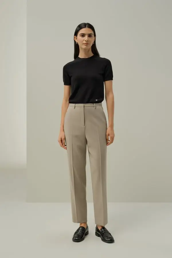 Pantaloni Slim Fit Seta-Lana Mandorla | Traspiranti e Resistenti alle Pieghe