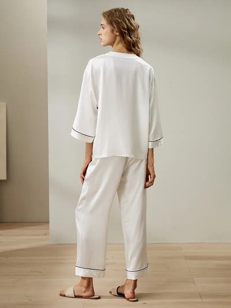 Pigiama Di Seta Bianco Charmeuse Di Seta Grande Qualità Affascinante Manica A Tre Quarti Design Minimalista