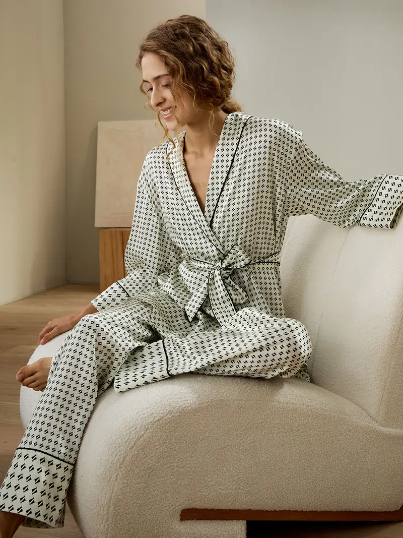 Pigiama In Seta Stampa 100% Seta Naturale Semplicità Elegante Set Pigiama Vestaglia & Pantaloni Stampa Grafica