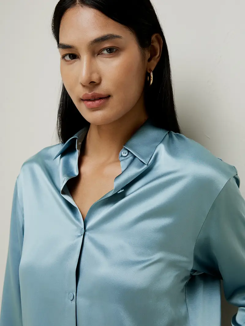 Seta Camicie Donne Eleganti Foschia Blu Increspato O Non Increspato 100% Seta Confortevole E Amichevole Per Le Persone Allergiche