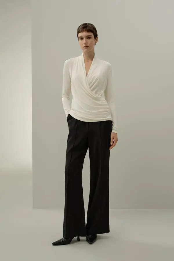 Lilysilk Top Avvolgente Jersey Seta Breeze Bianco - Elegante e Traspirante