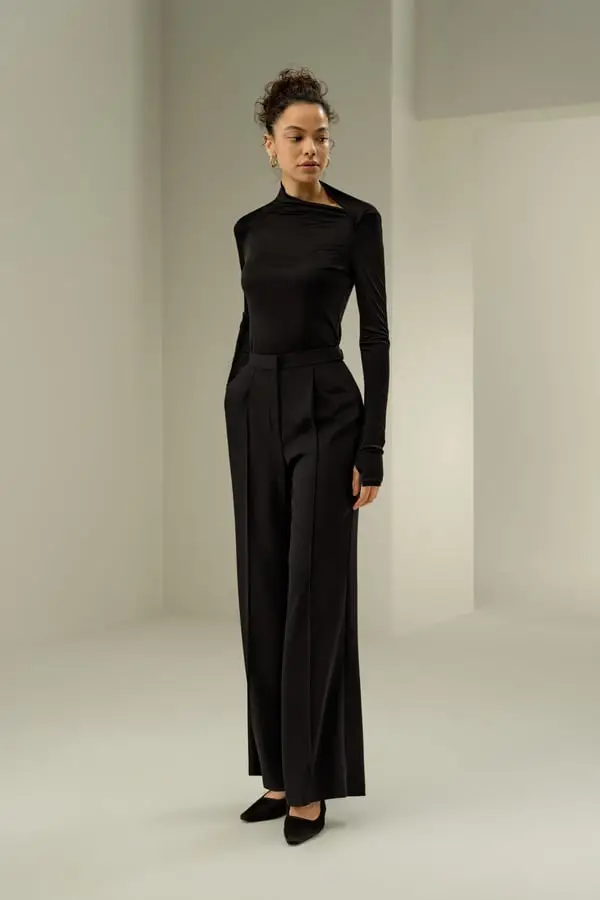 Top In Seta A Maniche Lunghe Femmina Indossabile In Quattro Stagioni Silk Jersey Naturalmente Antibatterico Nero