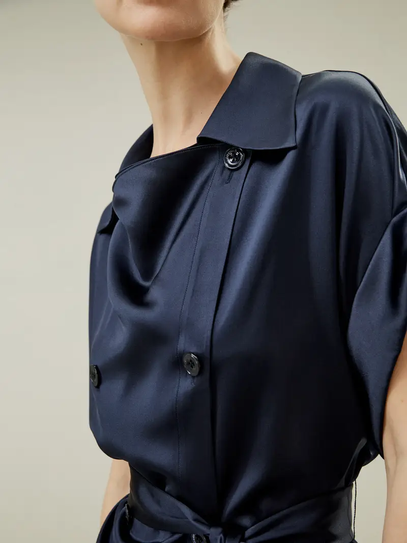 Top In Seta Con Cintura In Vita Seta Charmeuse Adatto A Molteplici Occasioni Blu Navy