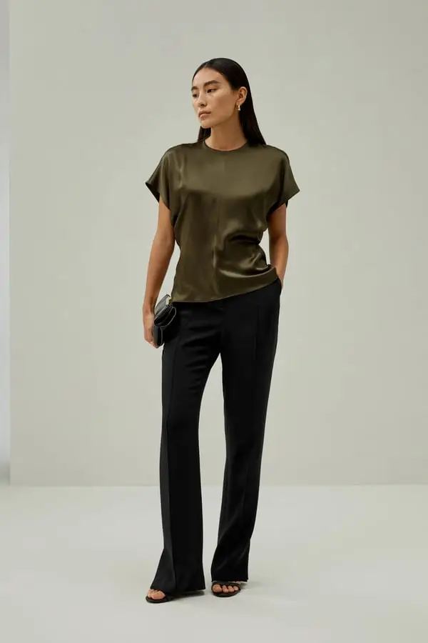 Top In Seta Eleganti Femmina Collo A Rotonda Seta Di Gelso Leggero E Traspirante Comodo E Amichevole Pino