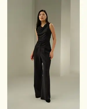 Top Senza Maniche Femmina Collo Drappeggiato Jersey Di Seta Traspirante Superleggero Resiste Durante Tutte Le Stagioni Nero