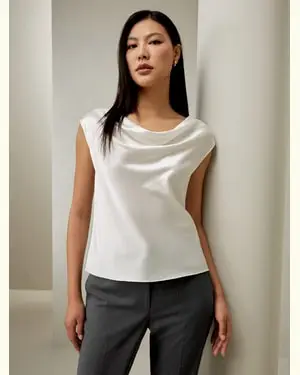 Top Senza Maniche Morbidaseta Di Gelso Di Alta Qualità Seta Di Gelso Di Alta Qualità Disponibile In Bianco Fumo Piccola