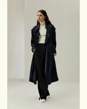 Trenchcoat Vestibilità Oversizeseta Charmeuse 100% Seta Charmeuse 100% Bottoni Con Cintura Blu Notte