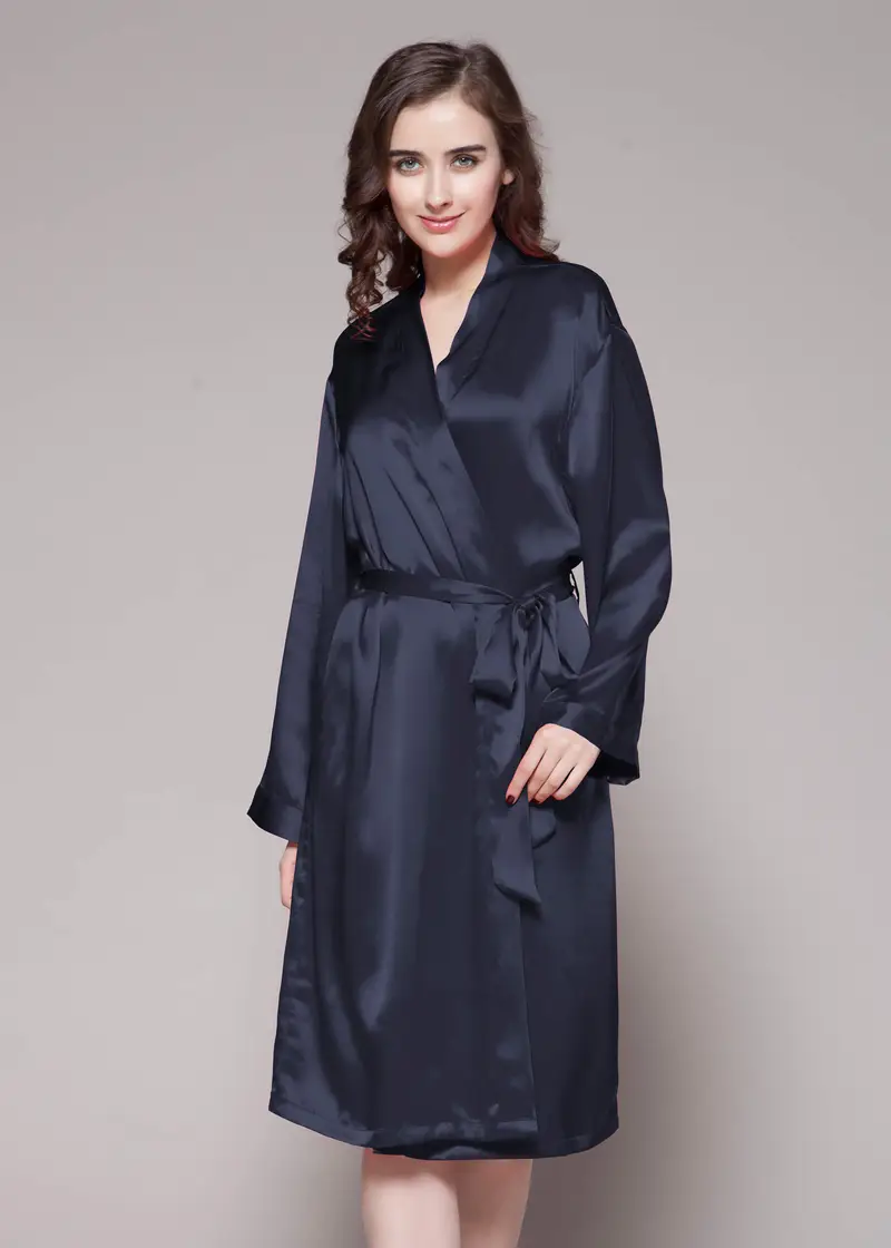 Vestaglia Seta Blu Scuro Seta Drappeggia Bene Semplicità Collo A Scialle Misura Personalizzata Imballaggio Ecologico