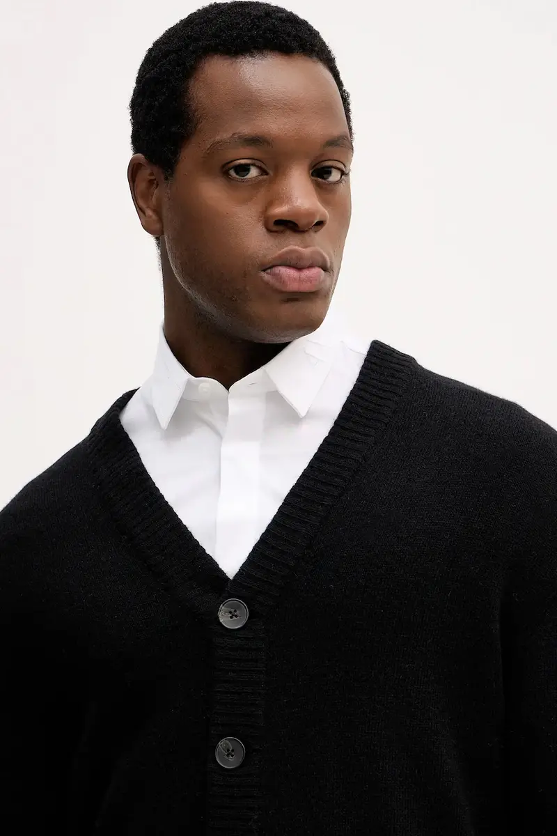 cardigan con lana colore nero 30.800223 miniatura 4