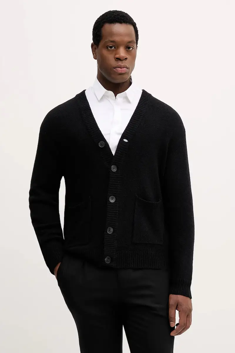 cardigan con lana colore nero 30.800223