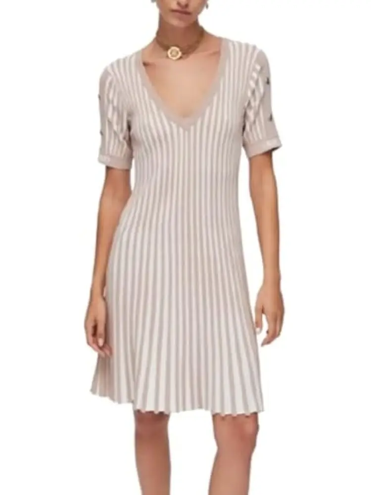 abito donna in maglia a costine beige