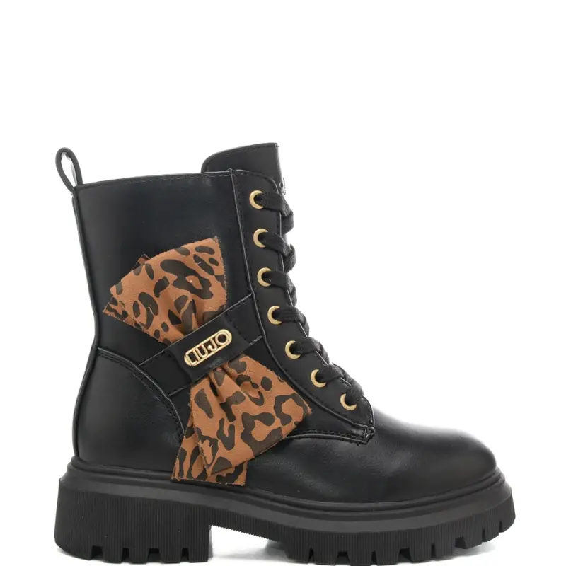 anfibi da bambina con inserto fiocco animalier applicato sulla parte esterna neri