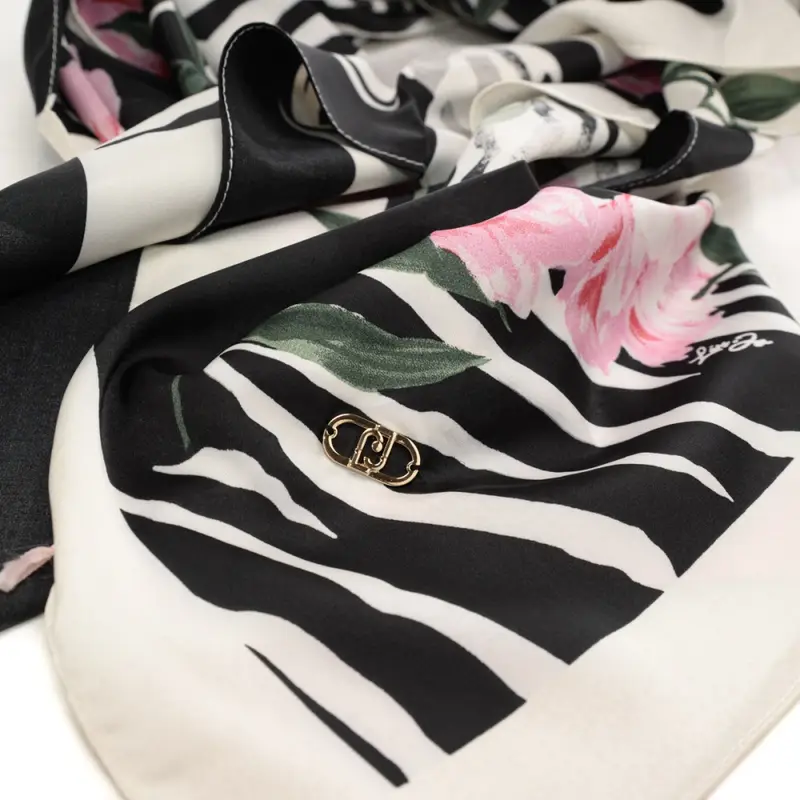 foulard da donna con stampa a fantasia rose e animalier zebra miniatura 2