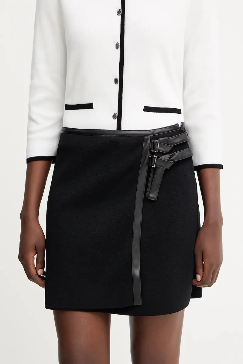 gonna colore nero MF5043 MS55N