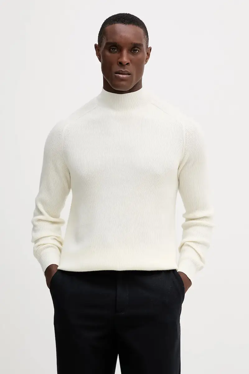 maglione con aggiunta di cachemire uomo colore beige QF5169.MA23P